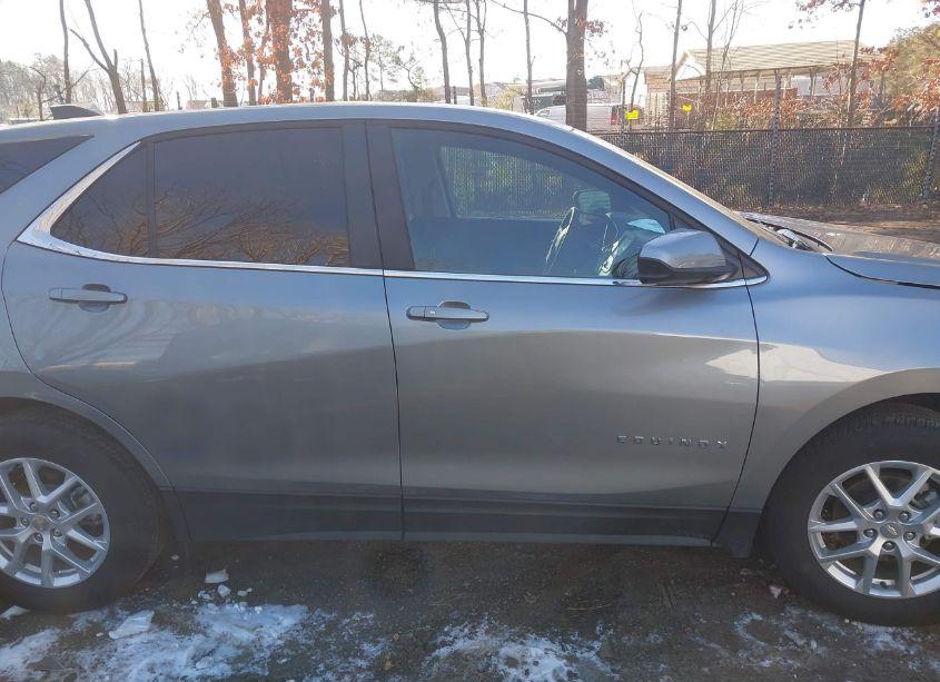 Photo 13 of 2024 Chevrolet Equinox AWD LT (VIN 3GNAXUEG3RS212742)