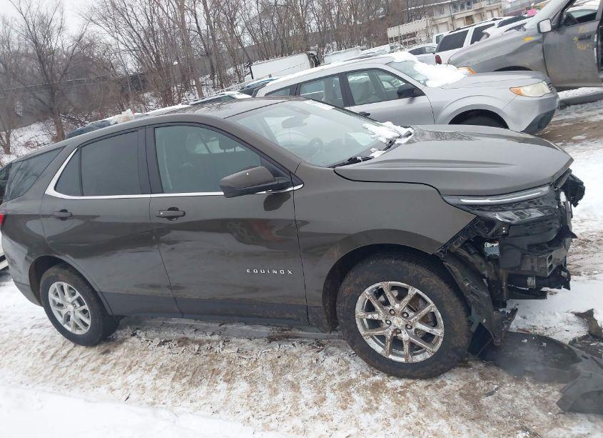 Photo 13 of 2023 Chevrolet Equinox AWD LT (VIN 3GNAXUEG4PL248172)