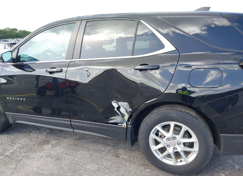 Photo 17 of 2024 Chevrolet Equinox AWD LT (VIN 3GNAXUEG4RL160211)