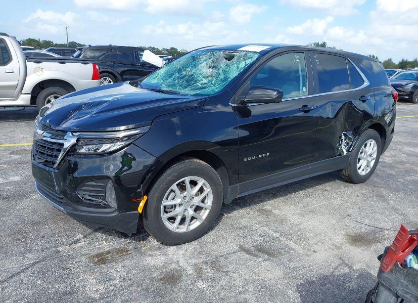 Photo 2 of 2024 Chevrolet Equinox AWD LT (VIN 3GNAXUEG4RL160211)