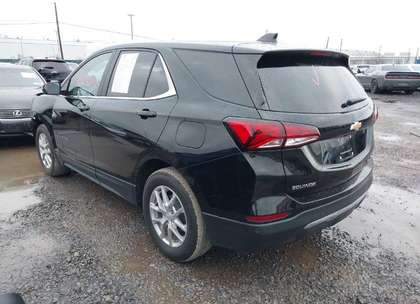 Photo 3 of 2023 Chevrolet Equinox AWD LT (VIN 3GNAXUEG5PL122466)