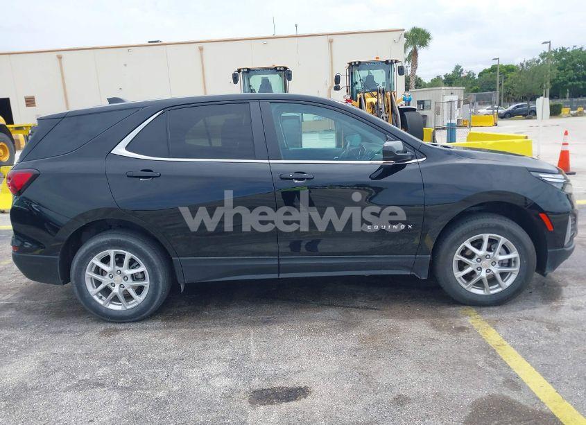 Photo 12 of 2023 Chevrolet Equinox AWD LT (VIN 3GNAXUEG5PL268771)
