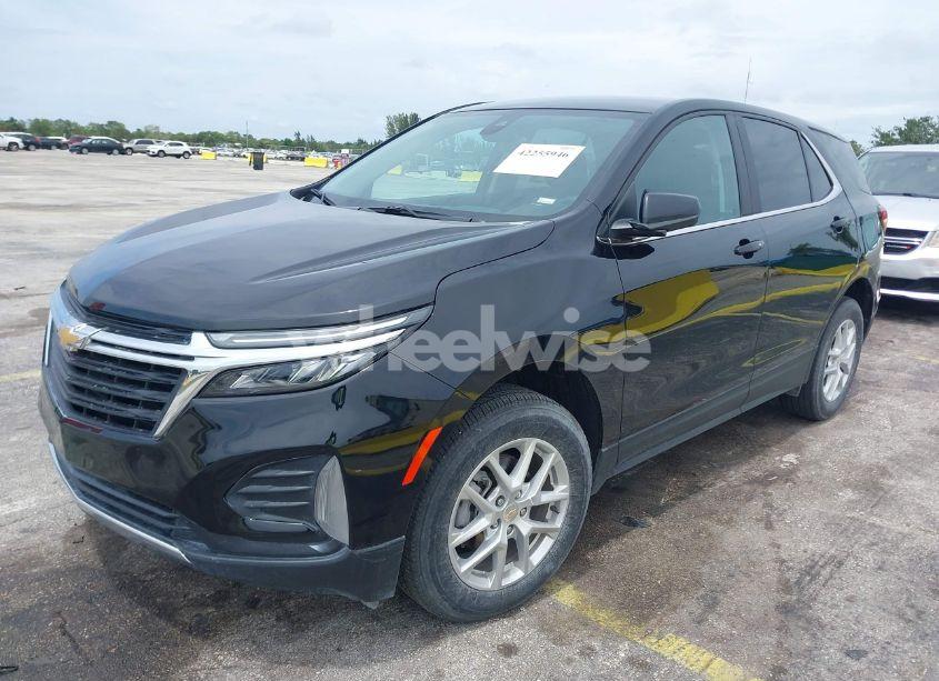 Photo 2 of 2023 Chevrolet Equinox AWD LT (VIN 3GNAXUEG5PL268771)