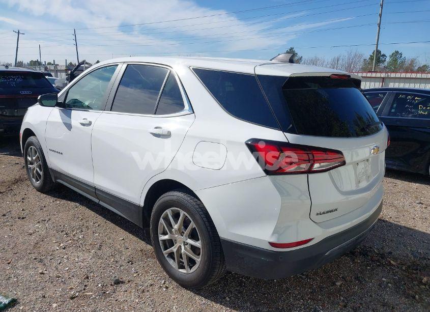 Photo 3 of 2024 Chevrolet Equinox AWD LT (VIN 3GNAXUEG5RL283371)