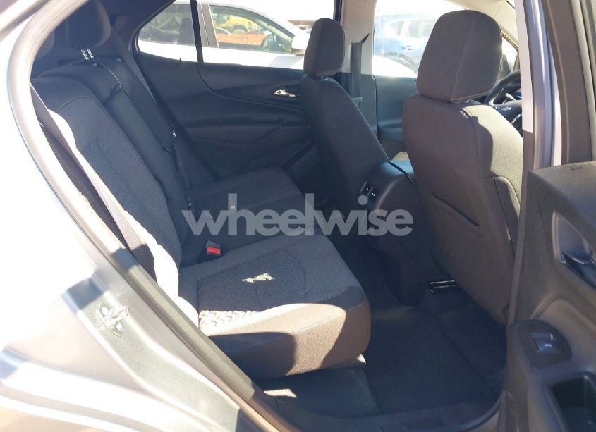 Photo 8 of 2024 Chevrolet Equinox AWD LT (VIN 3GNAXUEG5RL341088)