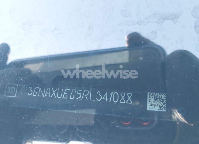 Photo 9 of 2024 Chevrolet Equinox AWD LT (VIN 3GNAXUEG5RL341088)