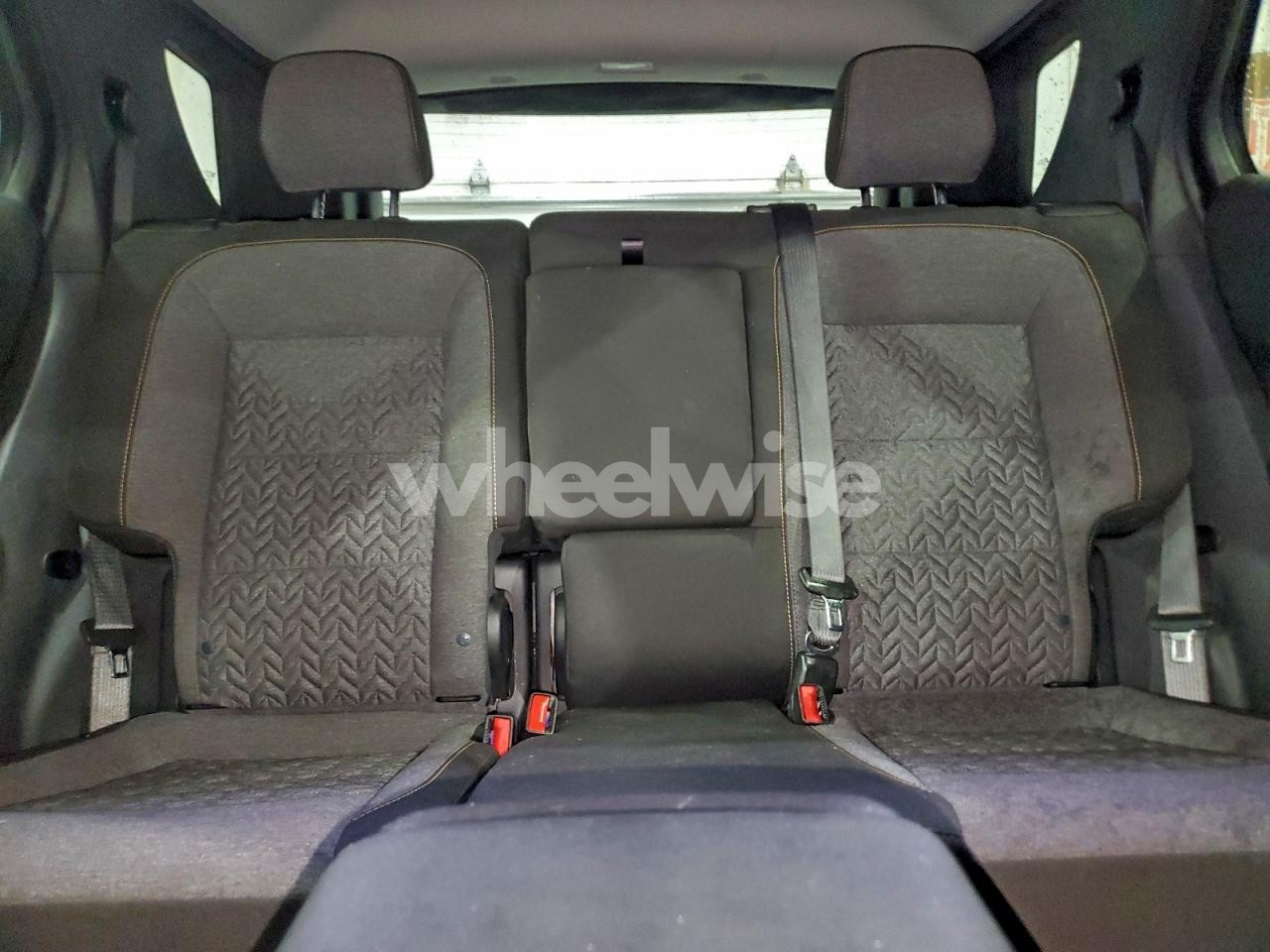 Photo 10 of 2024 CHEVROLET EQUINOX LT (VIN 3GNAXUEG5RL350115)