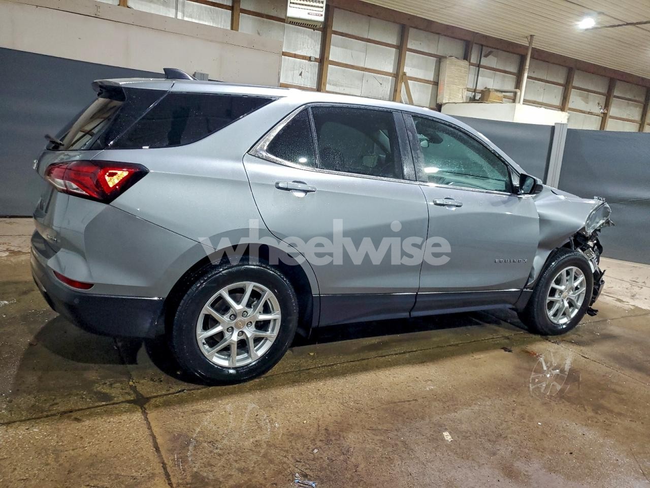 Photo 3 of 2024 CHEVROLET EQUINOX LT (VIN 3GNAXUEG5RL350115)