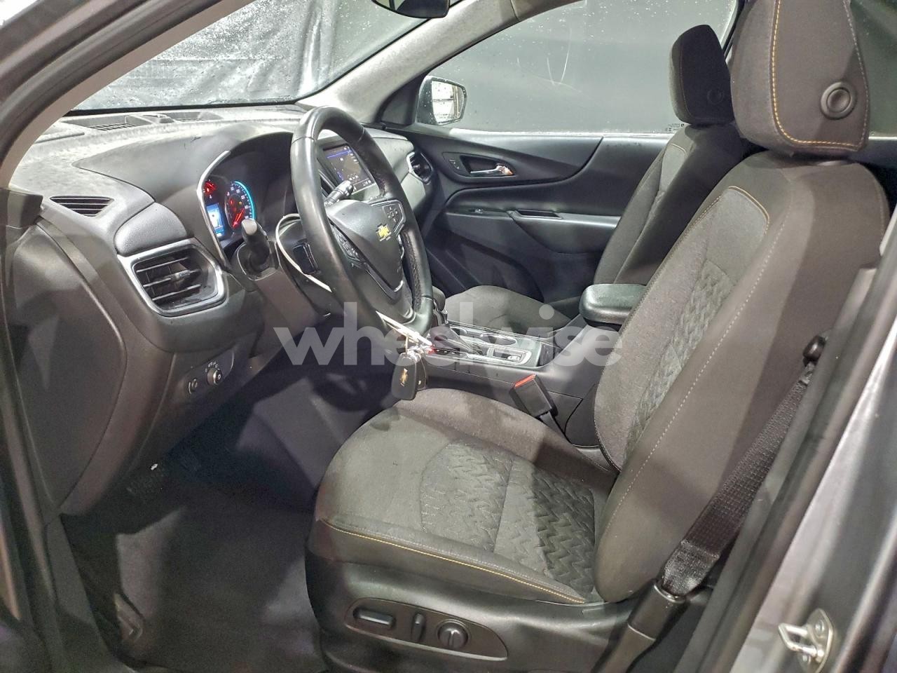 Photo 7 of 2024 CHEVROLET EQUINOX LT (VIN 3GNAXUEG5RL350115)