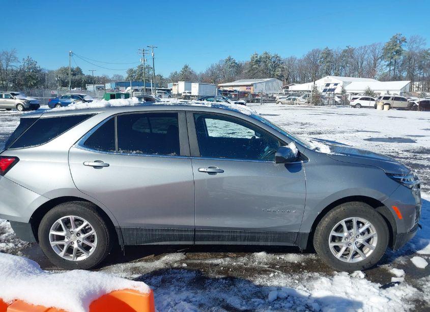 Photo 13 of 2024 Chevrolet Equinox AWD LT (VIN 3GNAXUEG5RL353080)