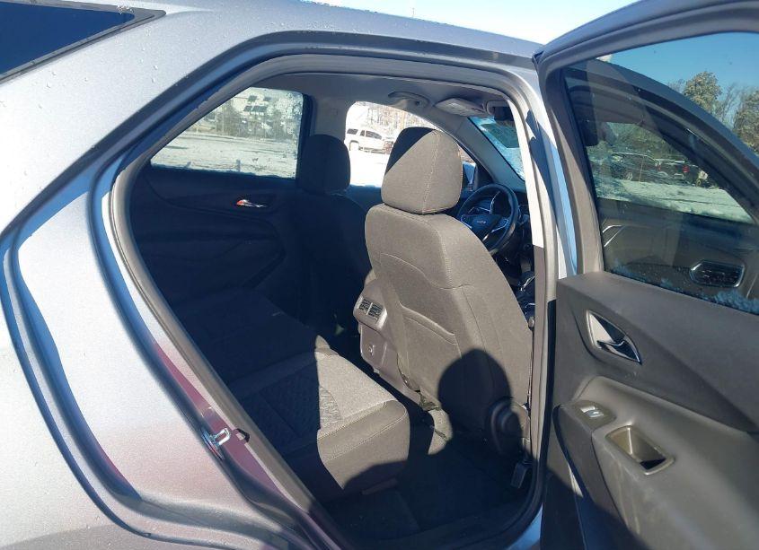 Photo 8 of 2024 Chevrolet Equinox AWD LT (VIN 3GNAXUEG5RL353080)