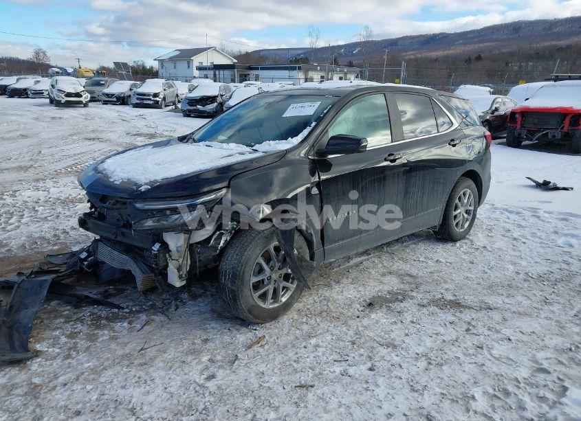 Photo 2 of 2023 Chevrolet Equinox AWD LT (VIN 3GNAXUEG6PL113839)