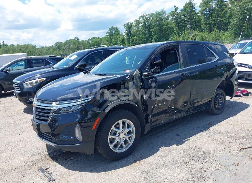 Photo 2 of 2024 Chevrolet Equinox AWD LT (VIN 3GNAXUEG6RL334392)