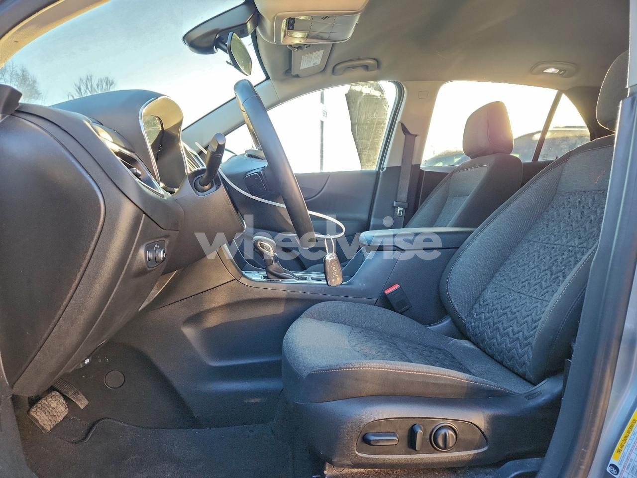 Photo 7 of 2024 CHEVROLET EQUINOX LT (VIN 3GNAXUEG6RL356893)