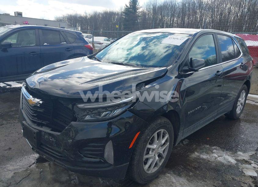 Photo 2 of 2023 Chevrolet Equinox AWD LT (VIN 3GNAXUEG7PL101957)