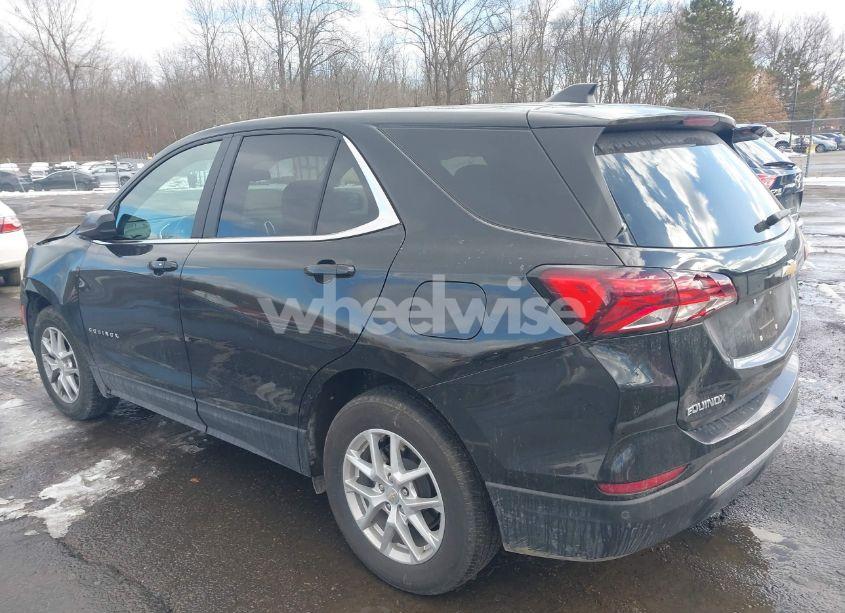 Photo 3 of 2023 Chevrolet Equinox AWD LT (VIN 3GNAXUEG7PL101957)