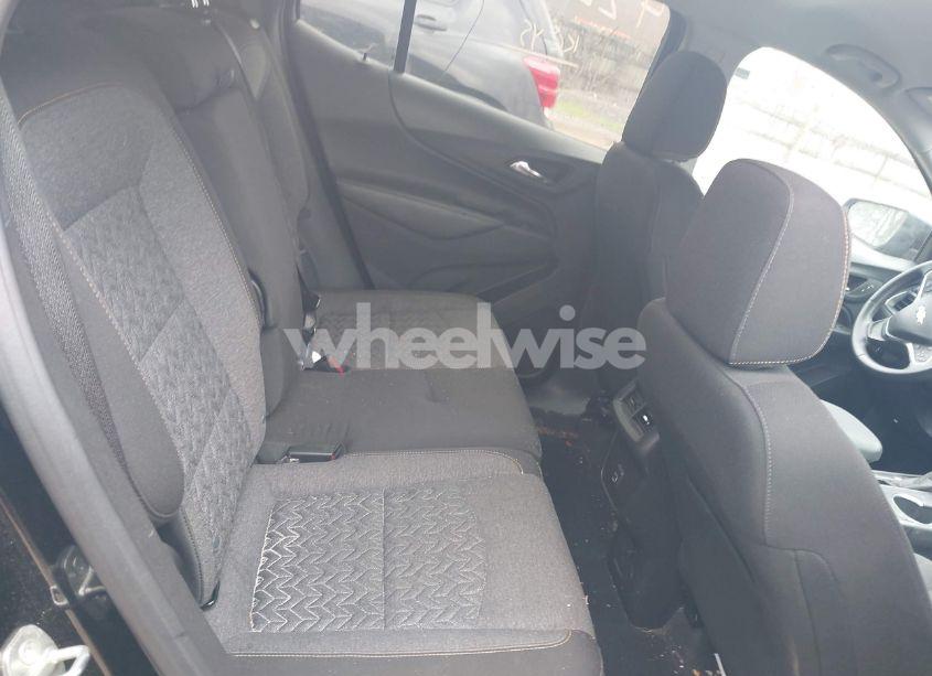 Photo 8 of 2023 Chevrolet Equinox AWD LT (VIN 3GNAXUEG7PL160250)