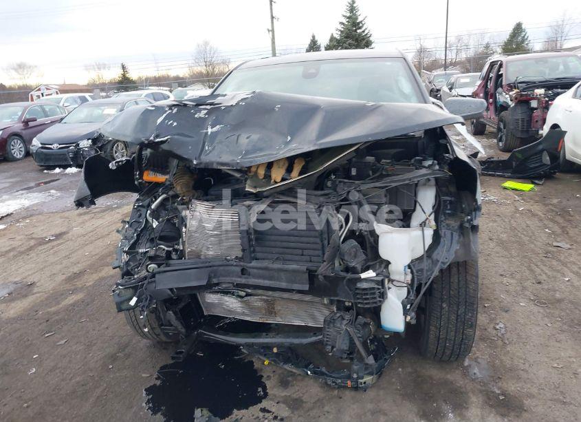 Photo 13 of 2023 Chevrolet Equinox AWD LT (VIN 3GNAXUEG7PL170163)