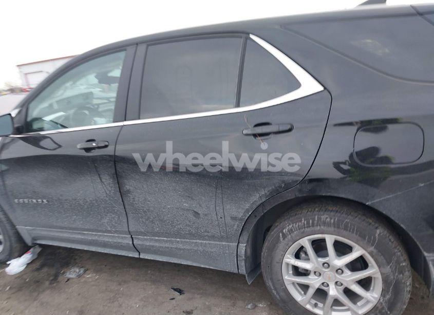 Photo 15 of 2023 Chevrolet Equinox AWD LT (VIN 3GNAXUEG7PL170163)