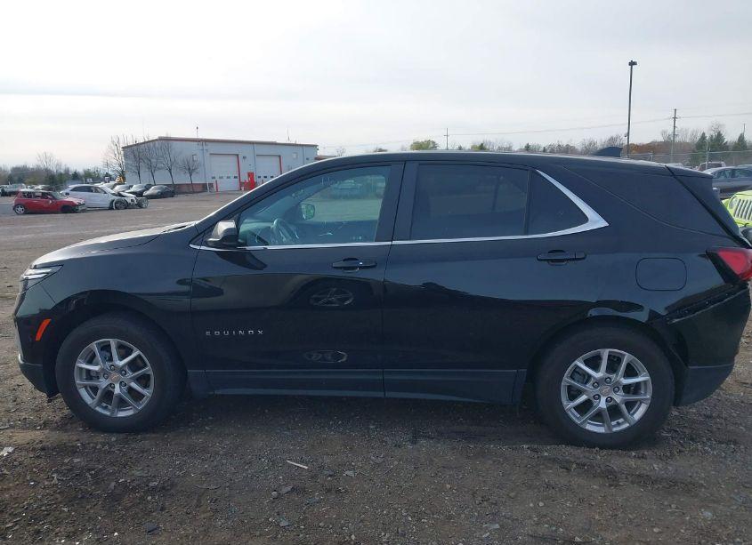 Photo 14 of 2023 Chevrolet Equinox AWD LT (VIN 3GNAXUEG7PL173595)