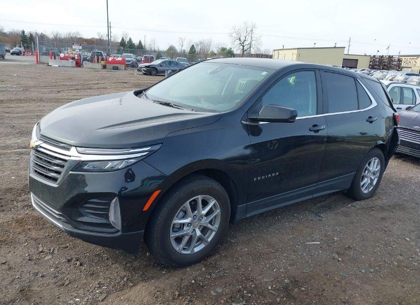 Photo 2 of 2023 Chevrolet Equinox AWD LT (VIN 3GNAXUEG7PL173595)