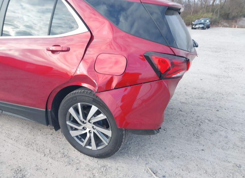 Photo 18 of 2024 Chevrolet Equinox AWD LT (VIN 3GNAXUEG7RL231594)