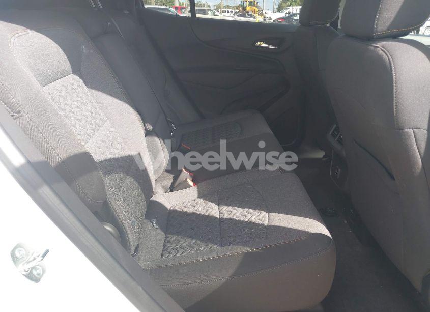 Photo 8 of 2024 Chevrolet Equinox AWD LT (VIN 3GNAXUEG7RL232423)