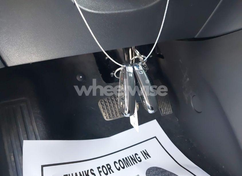 Photo 11 of 2024 Chevrolet Equinox AWD LT (VIN 3GNAXUEG7RL272971)