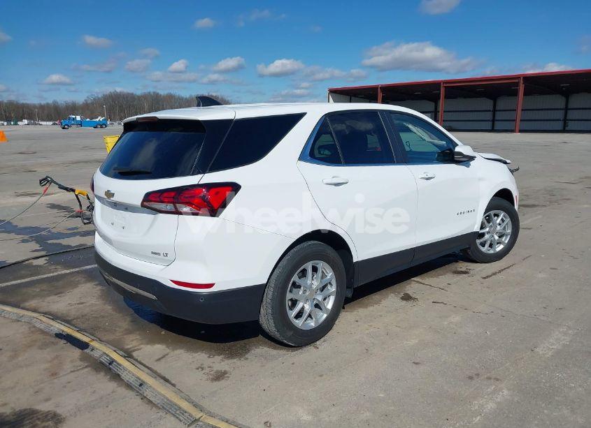 Photo 4 of 2024 Chevrolet Equinox AWD LT (VIN 3GNAXUEG7RL272971)