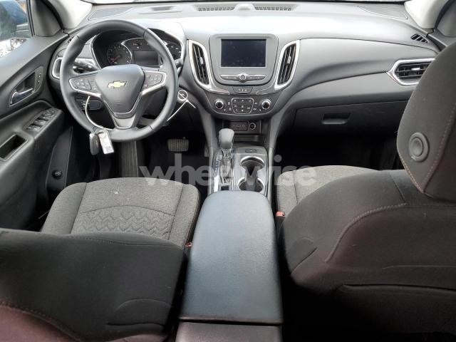 Photo 4 of 2024 CHEVROLET EQUINOX LT (VIN 3GNAXUEG7RL357311)