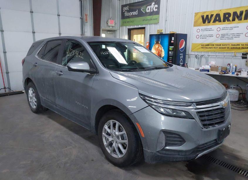 2024 Chevrolet Equinox AWD LT (VIN 3GNAXUEG7RS245386) main photo