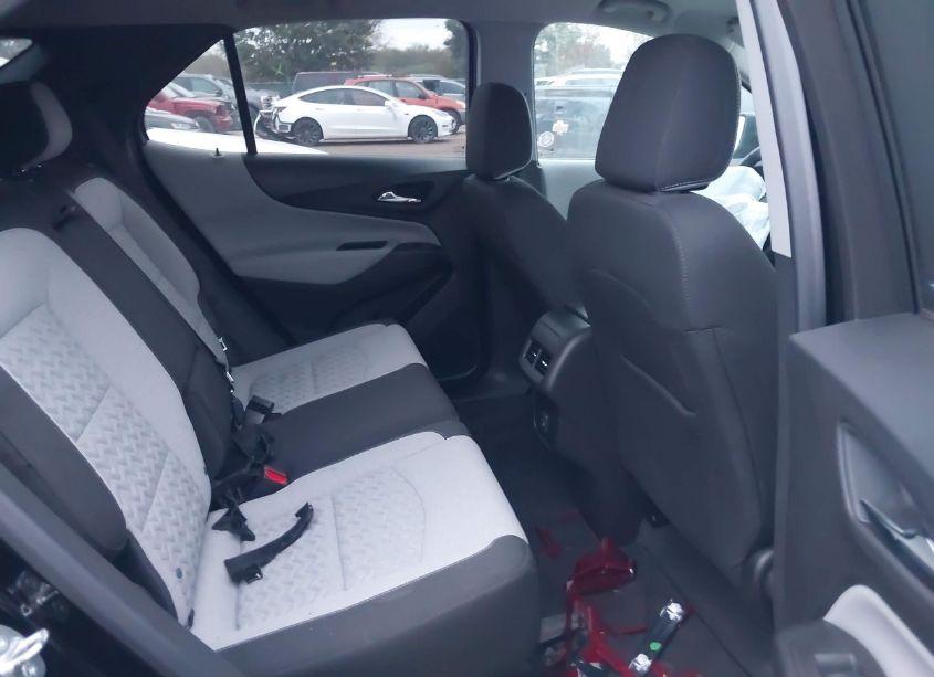 Photo 8 of 2024 Chevrolet Equinox AWD LT (VIN 3GNAXUEG8RL157196)