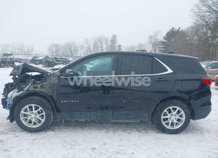 Photo 15 of 2023 Chevrolet Equinox AWD LT (VIN 3GNAXUEG9PL178393)