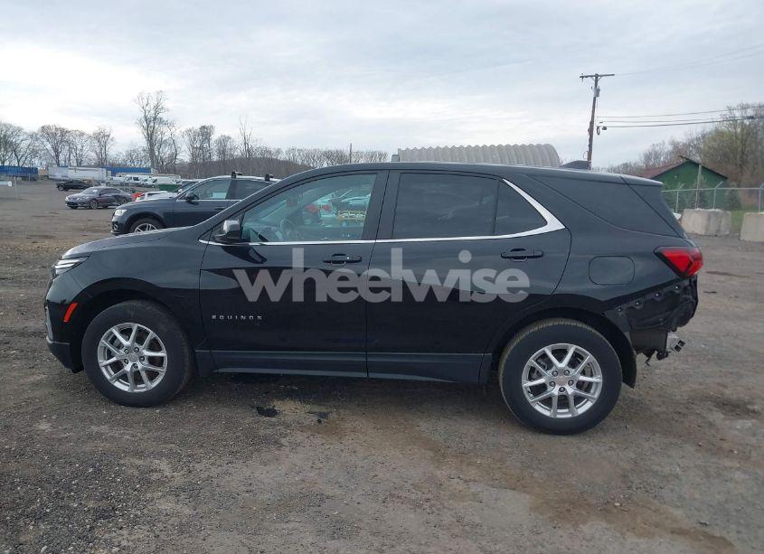 Photo 15 of 2023 Chevrolet Equinox AWD LT (VIN 3GNAXUEG9PL268580)