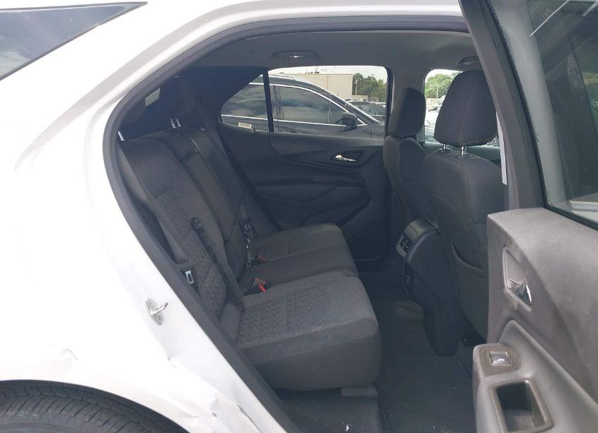 Photo 8 of 2024 Chevrolet Equinox AWD LT (VIN 3GNAXUEG9RL239812)