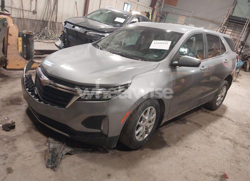 Photo 2 of 2024 Chevrolet Equinox AWD LT (VIN 3GNAXUEG9RL246257)