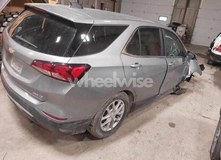 Photo 4 of 2024 Chevrolet Equinox AWD LT (VIN 3GNAXUEG9RL246257)