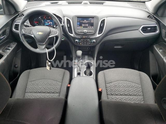 Photo 4 of 2024 CHEVROLET EQUINOX LT (VIN 3GNAXUEG9RL349789)