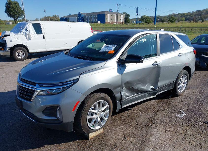 Photo 2 of 2024 Chevrolet Equinox AWD LT (VIN 3GNAXUEG9RS206976)