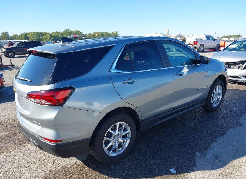 Photo 4 of 2024 Chevrolet Equinox AWD LT (VIN 3GNAXUEG9RS206976)