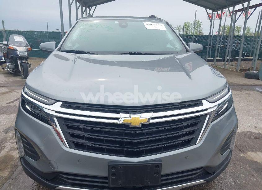 Photo 13 of 2023 Chevrolet Equinox AWD LT (VIN 3GNAXUEGXPS189604)