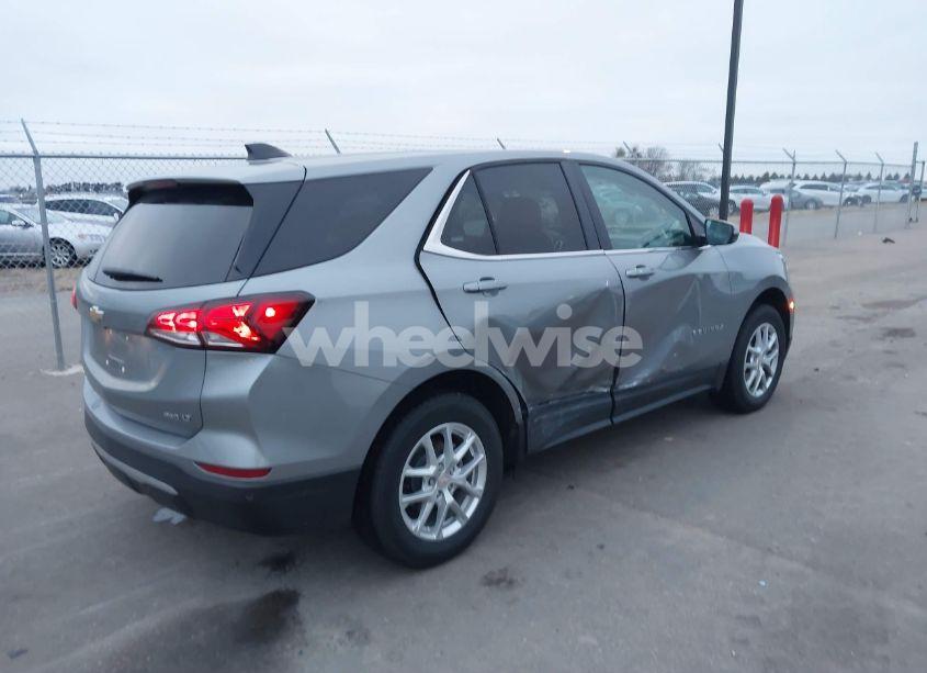 Photo 4 of 2024 Chevrolet Equinox AWD LT (VIN 3GNAXUEGXRL303730)