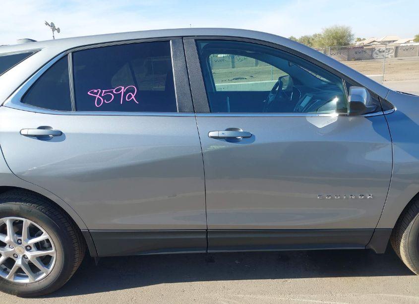 Photo 13 of 2024 Chevrolet Equinox AWD LT (VIN 3GNAXUEGXRL362373)
