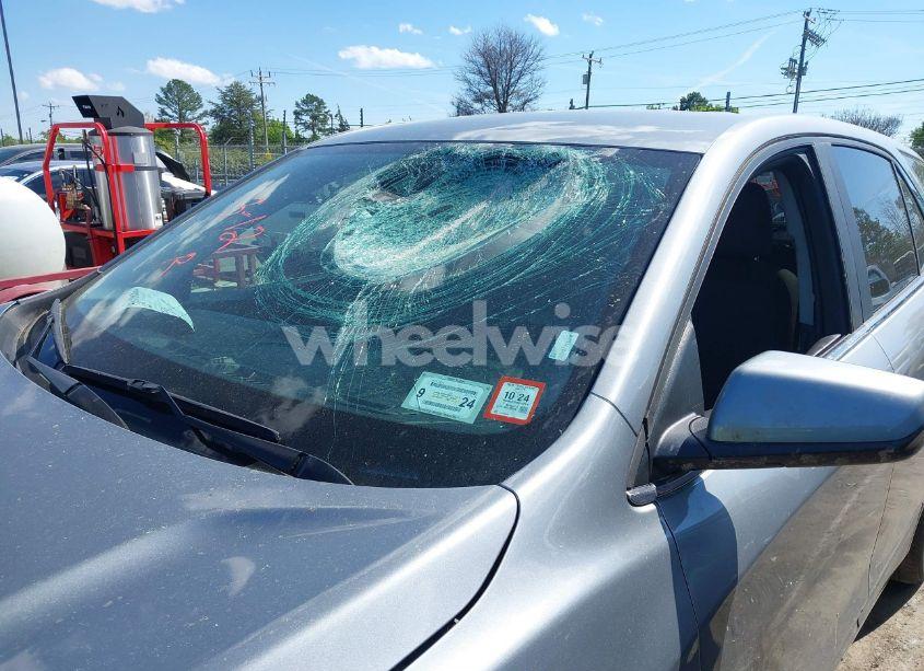 Photo 18 of 2024 Chevrolet Equinox AWD LT (VIN 3GNAXUEGXRS147310)