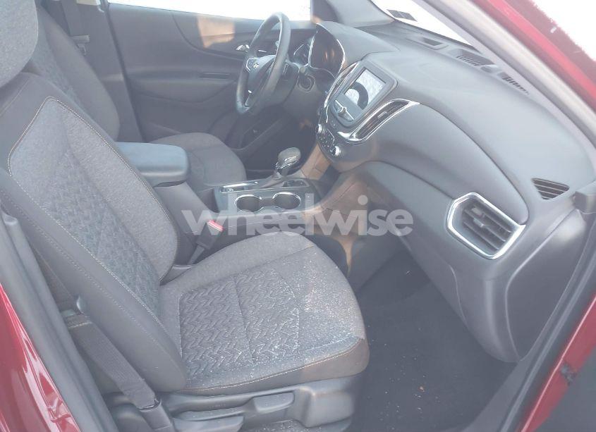 Photo 5 of 2024 Chevrolet Equinox AWD LT (VIN 3GNAXUEGXRS154466)