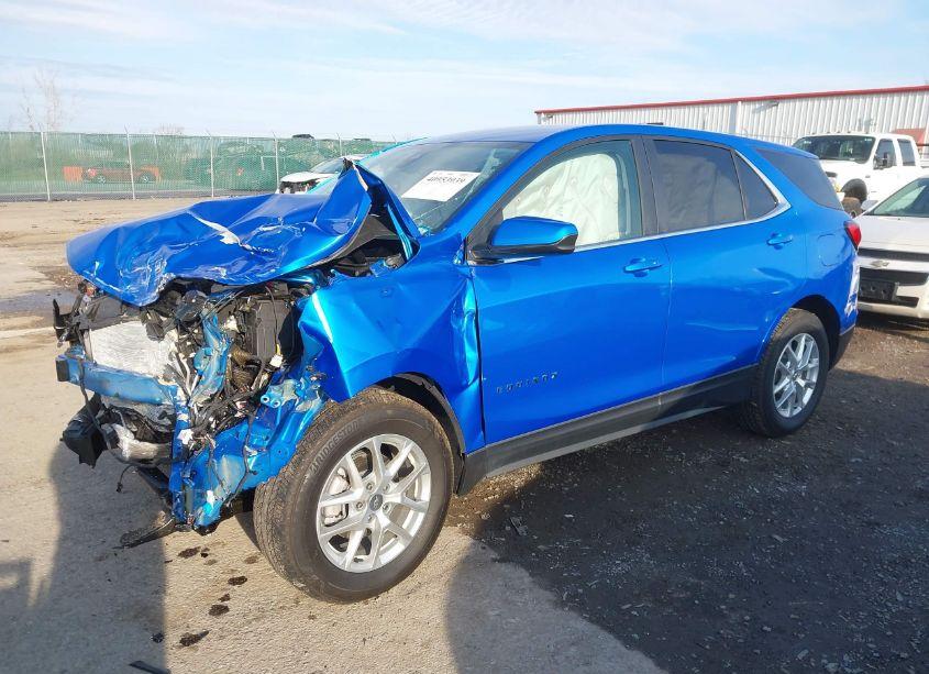 Photo 2 of 2024 Chevrolet Equinox AWD LT (VIN 3GNAXUEGXRS235385)