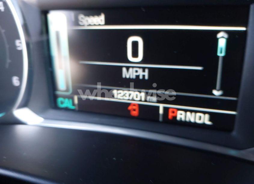 Photo 16 of 2018 Chevrolet Equinox LT (VIN 3GNAXUEU6JS615303)