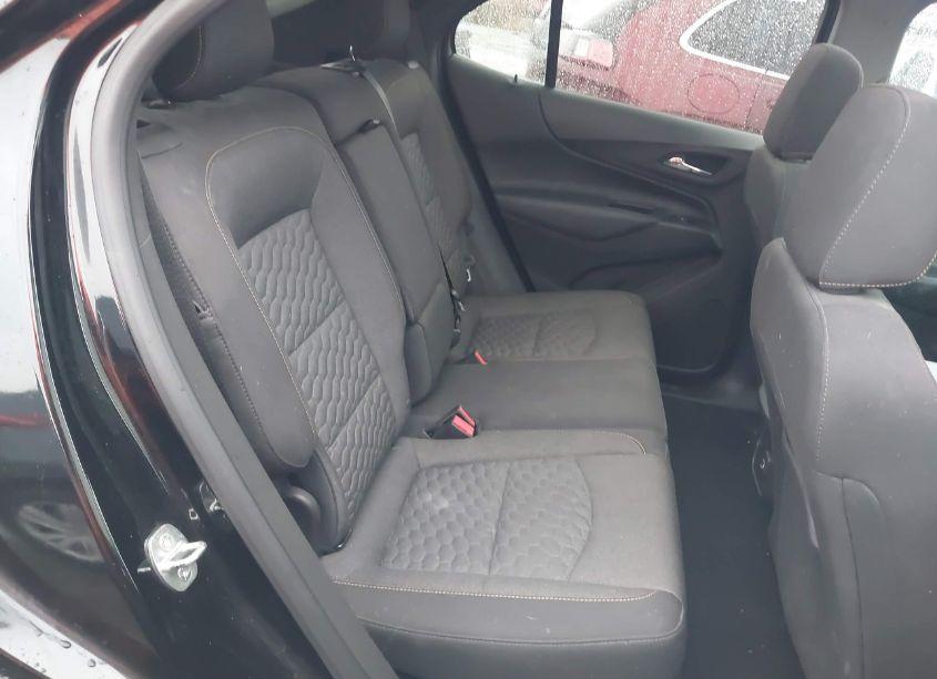 Photo 8 of 2019 Chevrolet Equinox LT (VIN 3GNAXUEV0KL287123)
