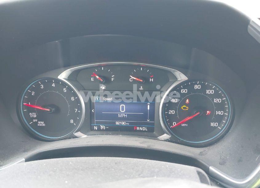 Photo 7 of 2019 Chevrolet Equinox LT (VIN 3GNAXUEV0KS674762)