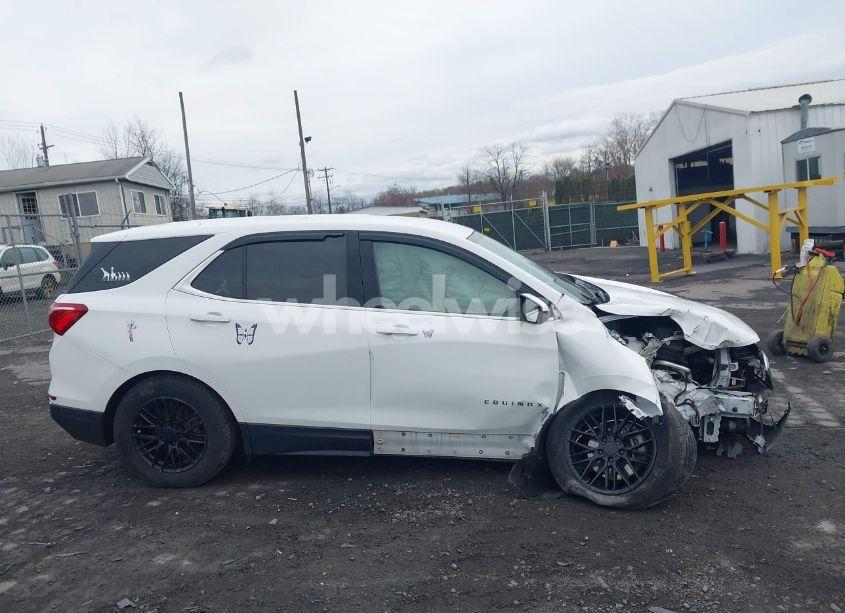 Photo 13 of 2020 Chevrolet Equinox AWD LT 1.5L TURBO (VIN 3GNAXUEV0LL191896)